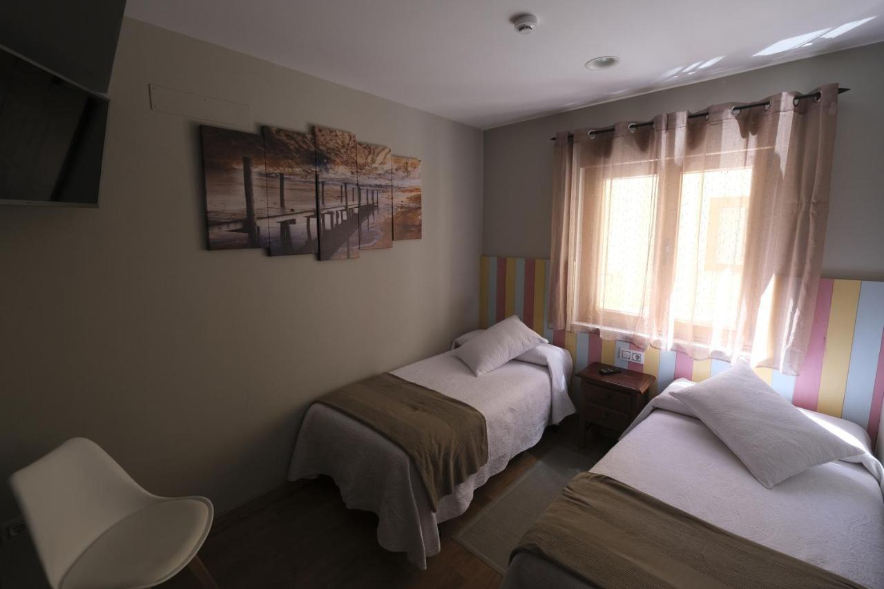 Hostal Restaurante Goya بيدراهيتا المظهر الخارجي الصورة